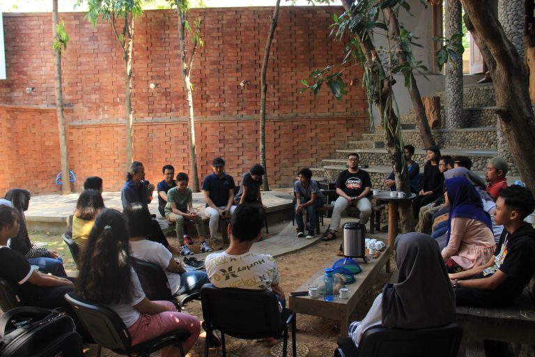 Menjadi Layak Sukses: Kunci Kesuksesan melalui Pemantapan Diri