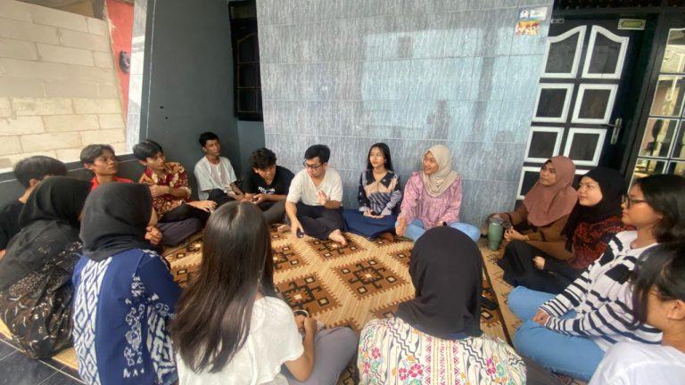 Peran Nilai & Agama dalam Pendampingan Remaja Untuk Membangun Fondasi Moral dan Spiritual 